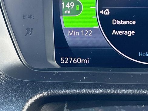 Used 2023 Chevrolet Bolt LT image 32