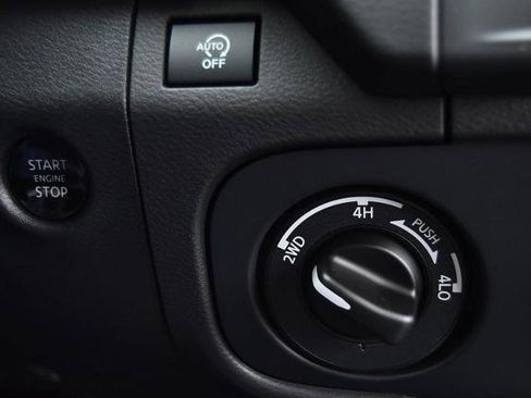 New 2026 Nissan Frontier S image 18