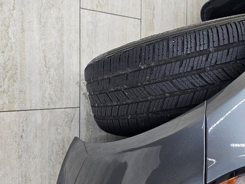 Used 2018 Mercedes-Benz C 300 Sedan w/ Premium Package image 42