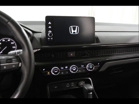 Used 2024 Honda CR-V EX-L image 9