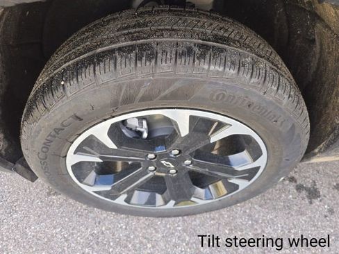 New 2026 Chevrolet Equinox LT w/ Convenience Package II image 33