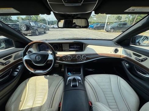 Used 2015 Mercedes-Benz S 550 Sedan image 18