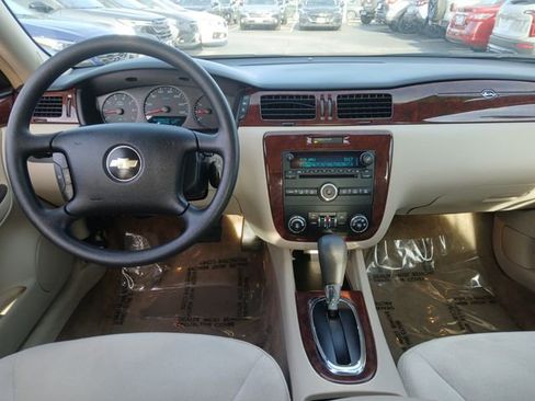 Used 2009 Chevrolet Impala LS image 8