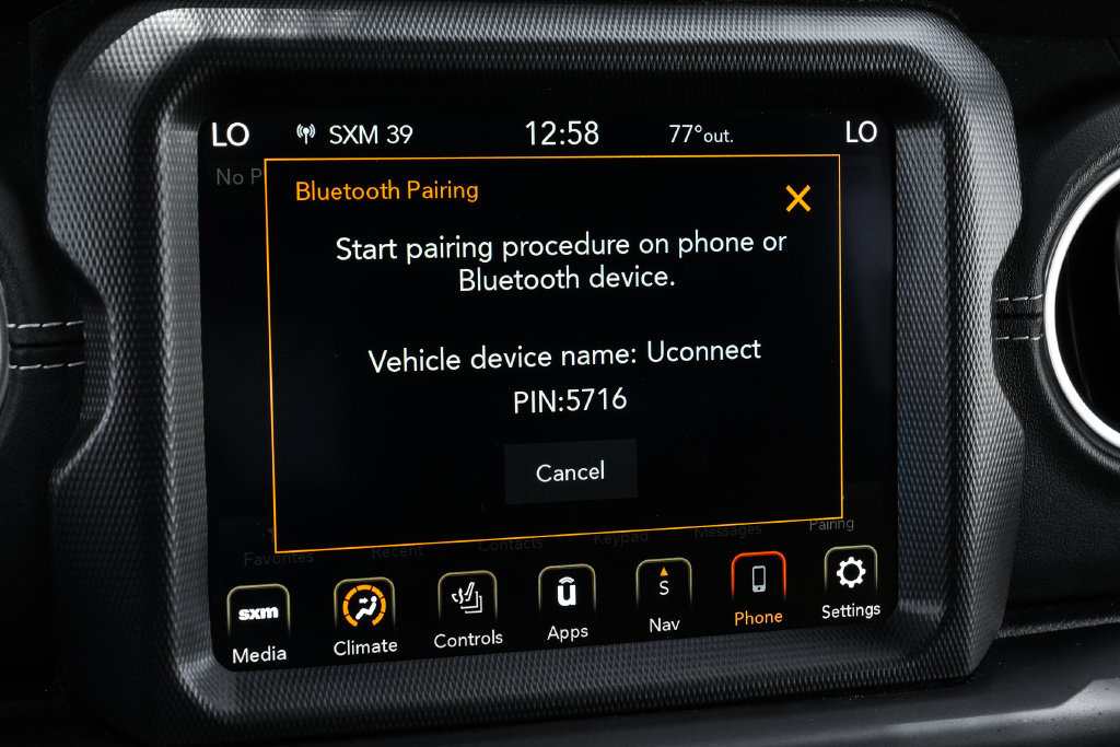 Used 2022 Jeep Wrangler Unlimited Sahara w/ LED Lighting Group AWD/4WD image 41
