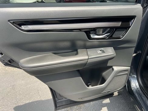 Used 2026 Honda CR-V Sport Touring image 22