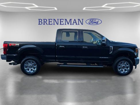 Used 2019 Ford F250 Lariat w/ Lariat Ultimate Package image 4