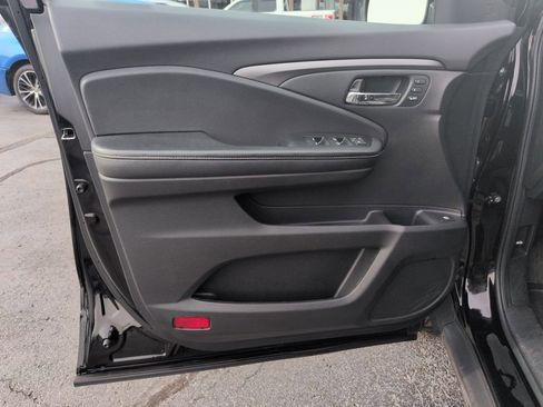 Used 2023 Honda Ridgeline RTL image 10