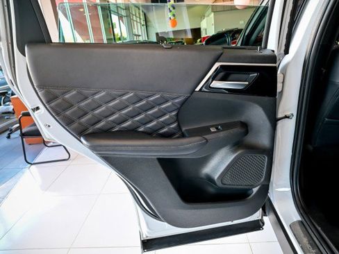 Used 2023 Mitsubishi Outlander SEL 40th Anniversary image 22