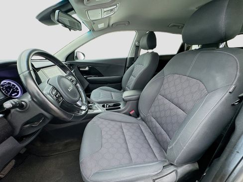 Used 2022 Kia Niro LXS image 13