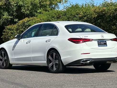Used 2026 Mercedes-Benz C 300 Sedan image 5