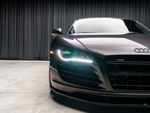 Used 2011 Audi R8 V8 image 20