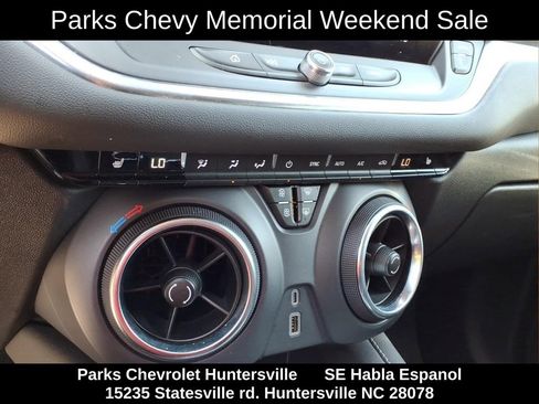 Certified 2025 Chevrolet Blazer LT AWD/4WD image 7