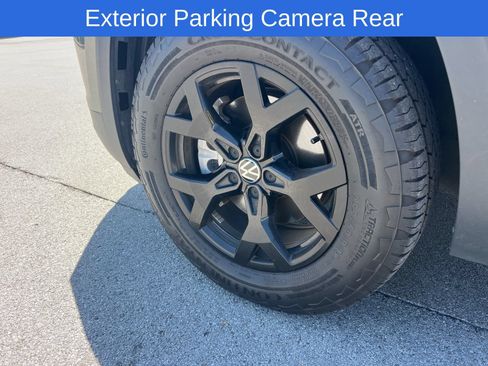 Certified 2024 Volkswagen Atlas Peak Edition SE AWD/4WD image 11