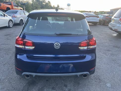 Used 2011 Volkswagen GTI 2-Door FWD image 9
