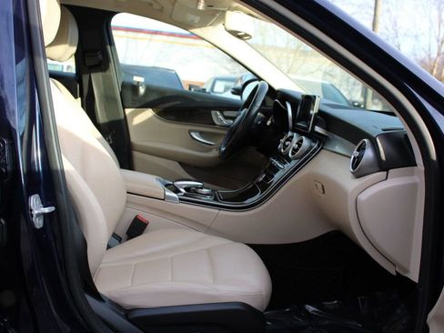 Used 2016 Mercedes-Benz C 300 Sedan image 16