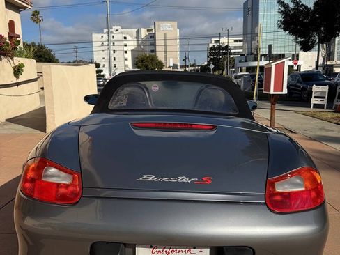 Used 2002 Porsche Boxster S RWD image 6