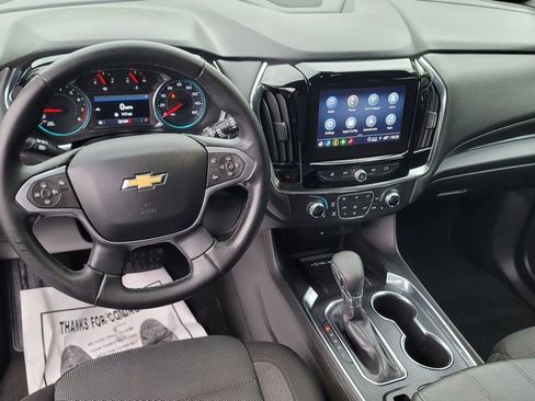 Used 2023 Chevrolet Traverse LT image 24