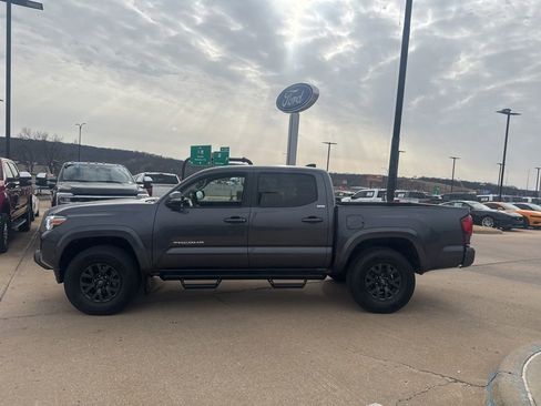Used 2023 Toyota Tacoma SR5 image 8