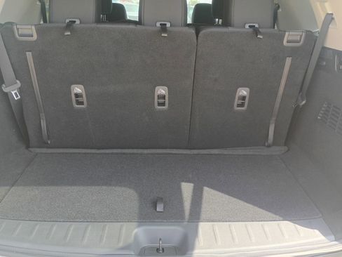 New 2026 Nissan Pathfinder SV image 8