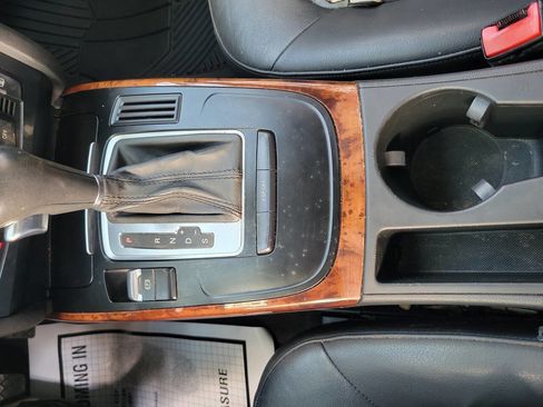 Used 2009 Audi A4 2.0T Premium image 22