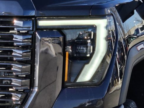 Used 2024 GMC Sierra 2500 Denali Ultimate image 43