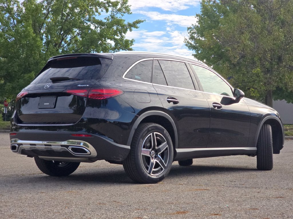 Used 2026 Mercedes-Benz GLC 300 4MATIC image 18