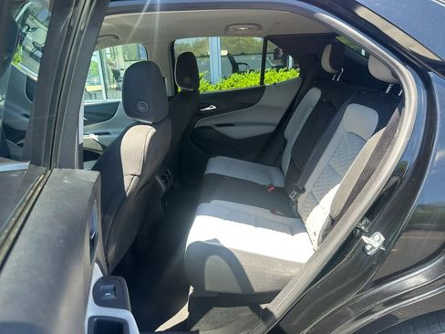 Used 2018 Chevrolet Equinox LT FWD image 14
