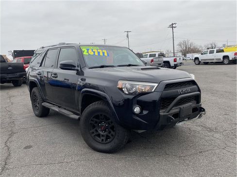 Used 2015 Toyota 4Runner TRD Pro image 3