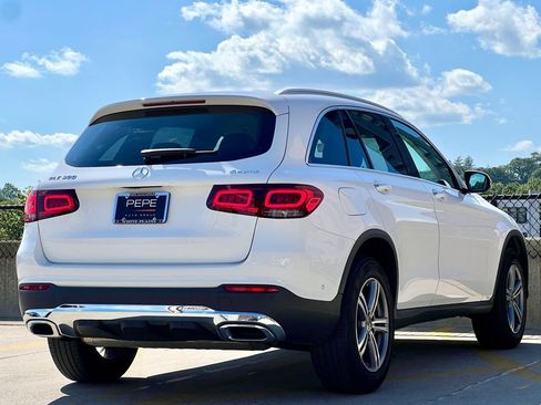 Certified 2022 Mercedes-Benz GLC 300 4MATIC image 6