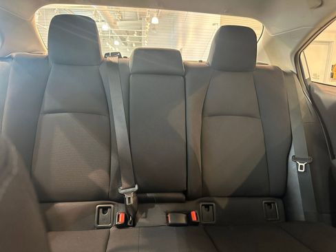 Used 2025 Toyota Corolla LE image 38