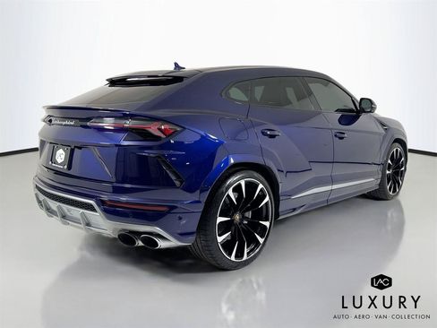Used 2020 Lamborghini Urus AWD/4WD image 6