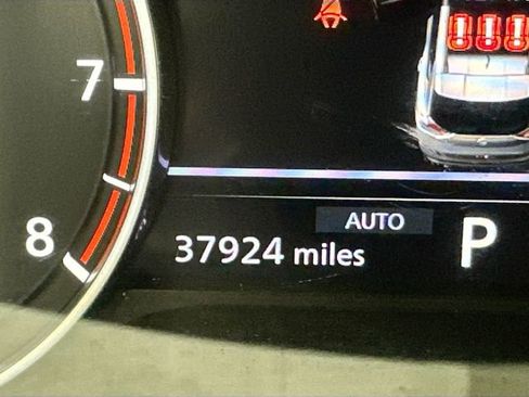 Used 2023 Nissan Rogue SV w/ SV Premium B Package image 16