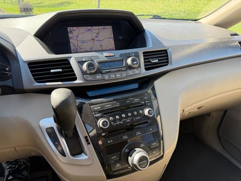 Used 2013 Honda Odyssey Touring image 6