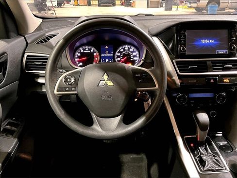 Used 2019 Mitsubishi Eclipse Cross ES image 4