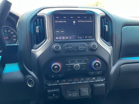 Used 2021 Chevrolet Silverado 2500 LT w/ Texas Edition AWD/4WD image 14