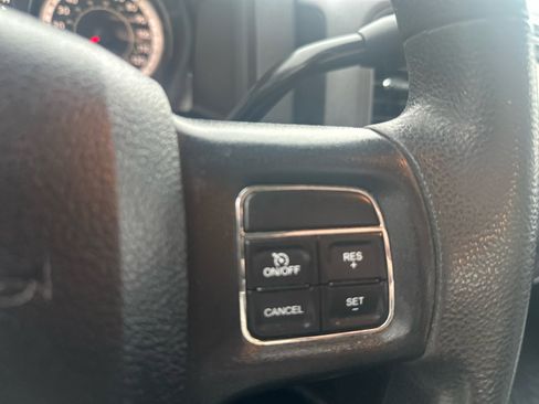 Used 2018 RAM 2500 Tradesman w/ Chrome Appearance Group image 34