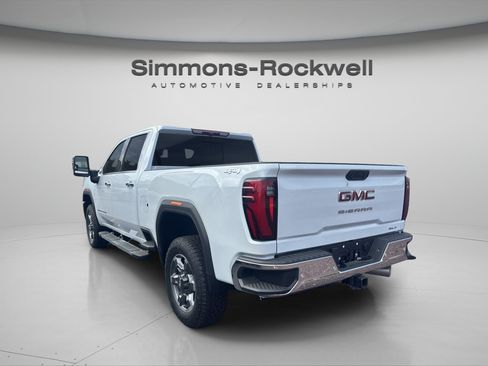 New 2026 GMC Sierra 2500 SLT w/ Max Trailering Package AWD/4WD image 2
