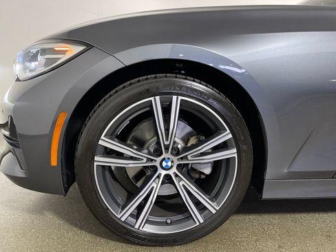 Used 2021 BMW 330i xDrive Sedan AWD/4WD image 11