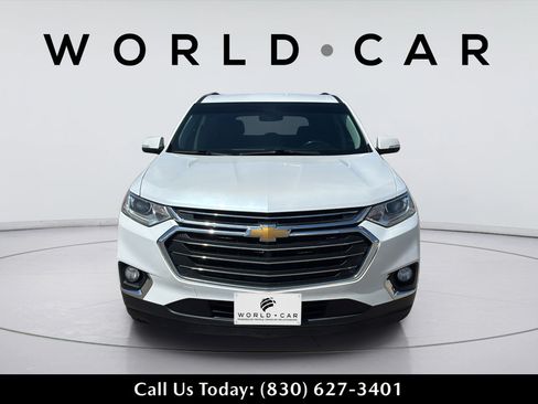 Used 2019 Chevrolet Traverse LT FWD image 9