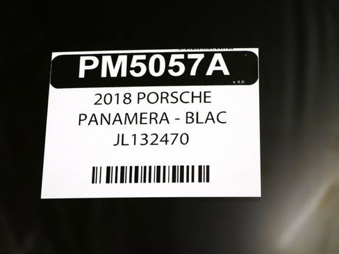 Used 2018 Porsche Panamera 4S image 35