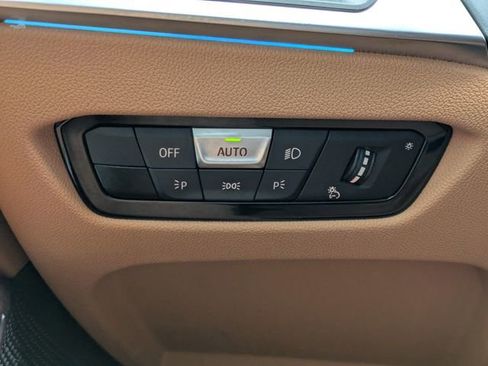 Used 2024 BMW M340i w/ Premium Package image 24