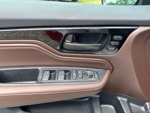 New 2027 Honda Odyssey Touring image 11