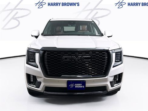 Used 2024 GMC Yukon Denali Ultimate AWD/4WD image 31