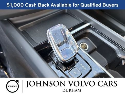New 2026 Volvo XC60 B5 Plus w/ Protection Package Premier AWD/4WD image 19