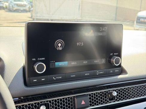 Used 2025 Honda Civic Sport image 12