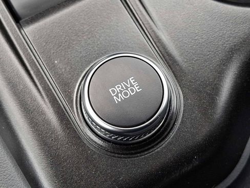 Certified 2025 Ford Explorer Active w/ Active Comfort Package image 27