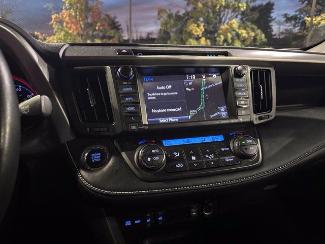 Used 2018 Toyota RAV4 Limited w/ Advanced Technology Package AWD/4WD image 15