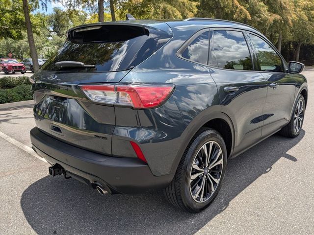 Used 2022 Ford Escape SEL w/ SEL Stealth AWD Package image 7