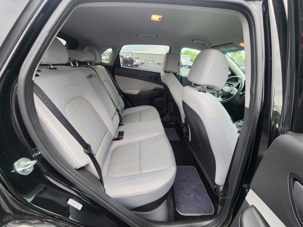Used 2023 Hyundai Kona SEL w/ Cargo Package FWD image 38