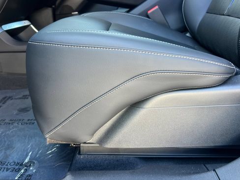 Used 2026 Cadillac Lyriq Sport w/ LPO, Floor Liner Package AWD/4WD image 12